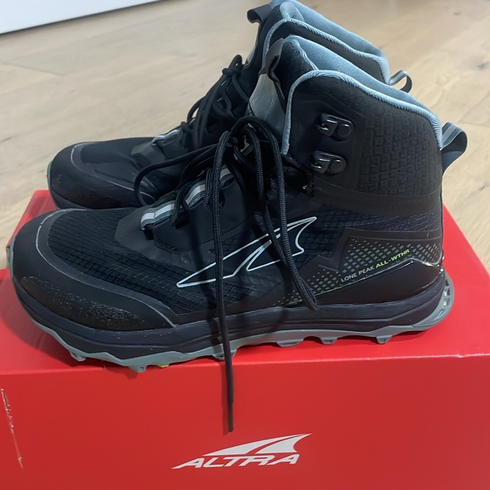 SOLD | ALTRA | Lone Peak All Weather Mid Boot - Picture 7 of 11